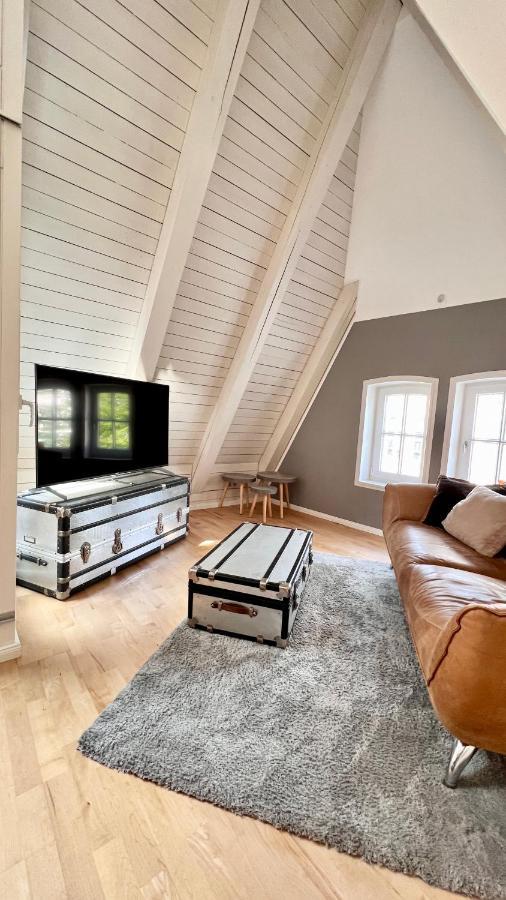Gemuetliche Maisonettewohnung Mit Dachterrasse Am Schloss Oldenburg Exterior foto